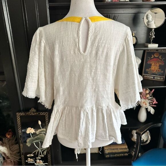 Rocks & Indigo Yellow Embroidered Boho Blouse Size Medium - Picture 8 of 11